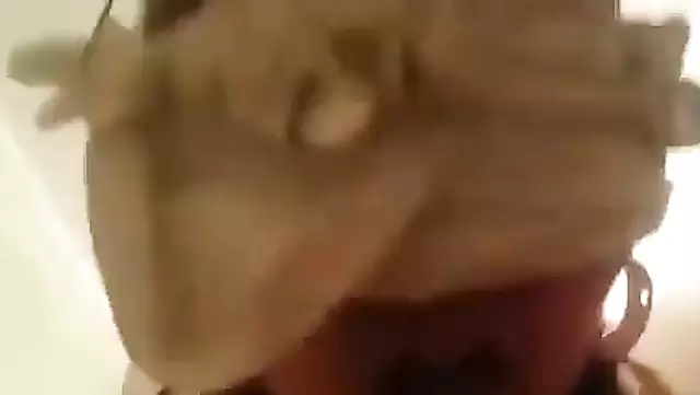 Passionate Asian babe rides her lover's cock